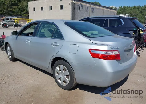 2007 Toyota Camry Ce z USA, uszkodzony, nr VIN 4T1BE46K37U536630